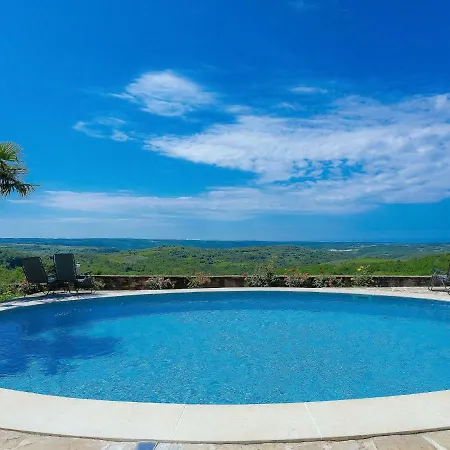 Holiday Plac Krasica (Istria)