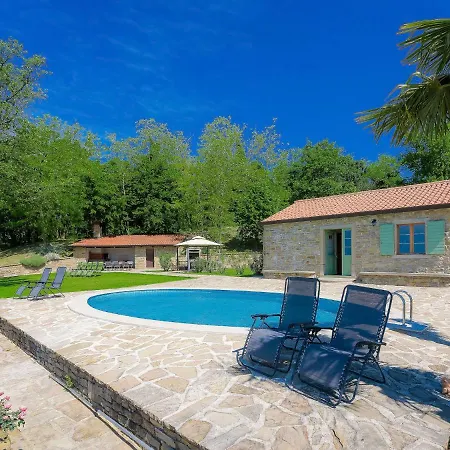 Holiday Plac Krasica (Istria)